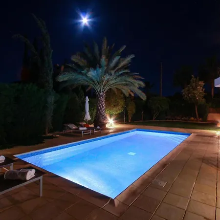 Anna Villa Lachi